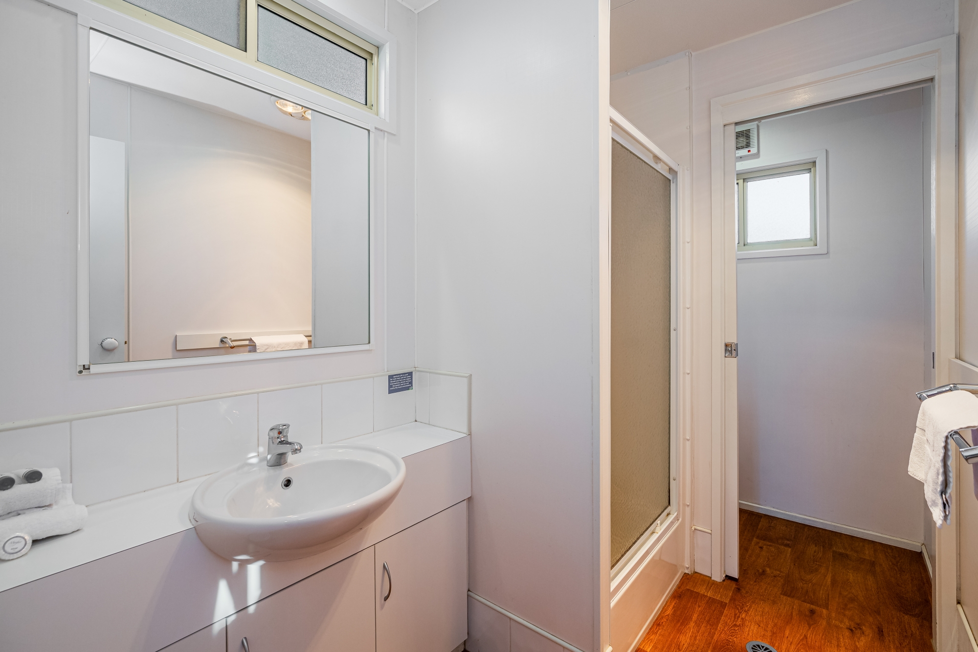 Older Style: Bathroom