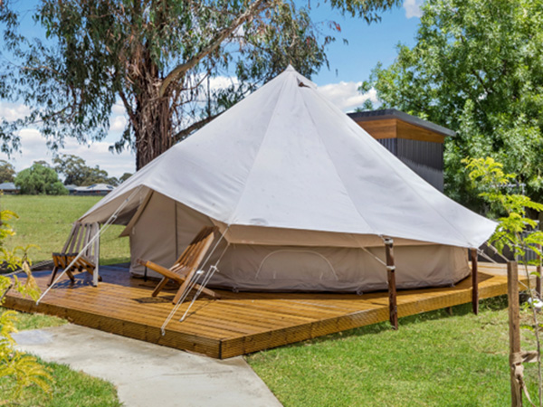 BELL TENT WITH ENSUITE (Sleeps 2)