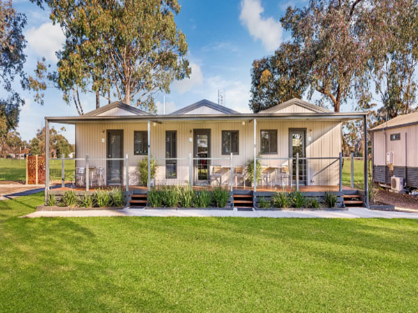 STUDIO ROOM (Sleeps 2, 4 or 6)